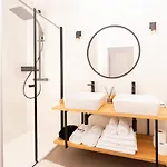 منتزه العطل M2 Wellness & أوستروفو