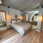 M2 Wellness & منتزه العطل أوستروفو