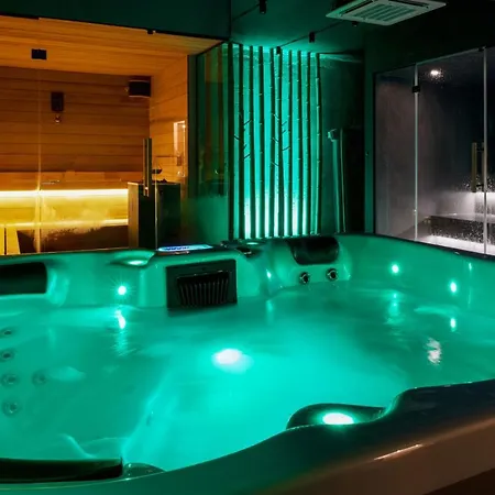 M2 Wellness & 오스트로보